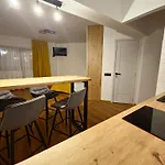 Apartment Nest *