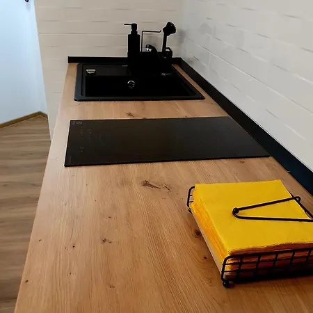 Nest Apartment *